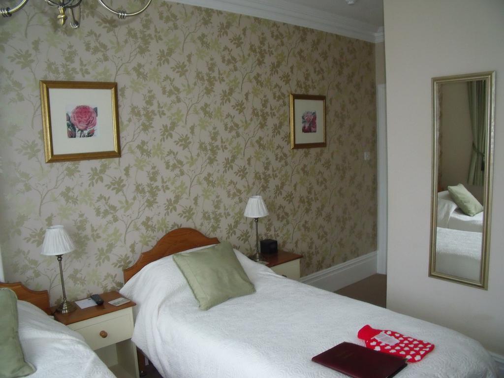 Southcroft Guest House Eastbourne Rom bilde